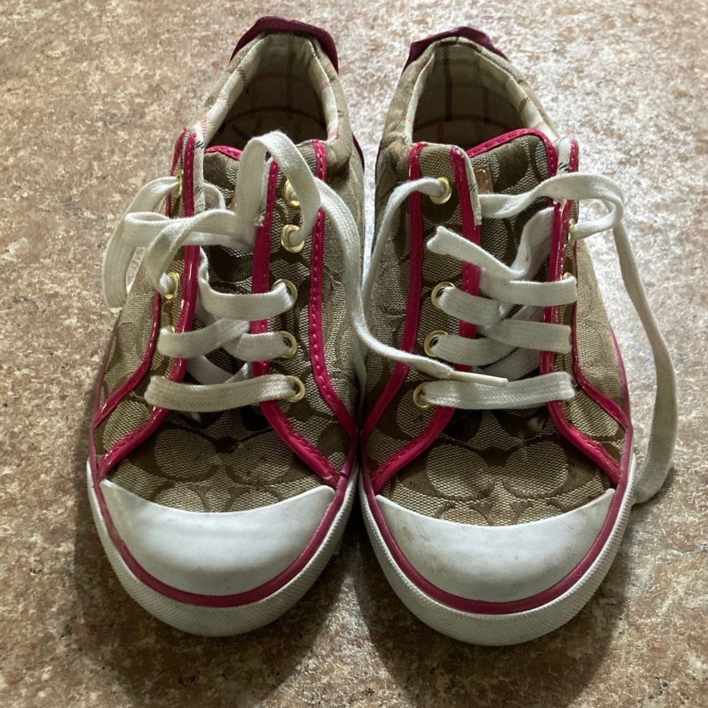 Coach Tan Signature Canvas Sneakers with Pink Trim - Picture 2 of 7